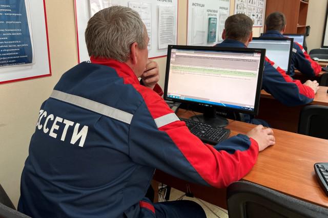 Свыше 2400 сотрудников "Самарских РС" повысят квалификацию до конца года