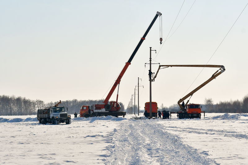 "Россети Сибирь" ведут капитальный ремонт участка высоковольтной линии электропередачи протяженность...